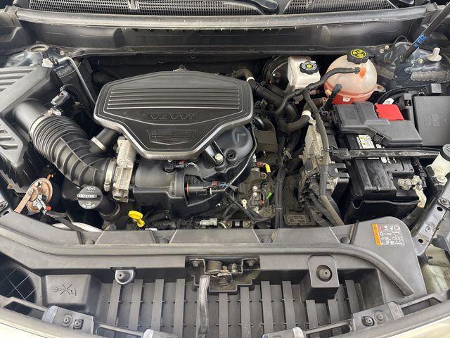 used 2021 Cadillac XT5 car, priced at $24,487