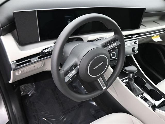 new 2026 Hyundai Tucson car, priced at $30,621