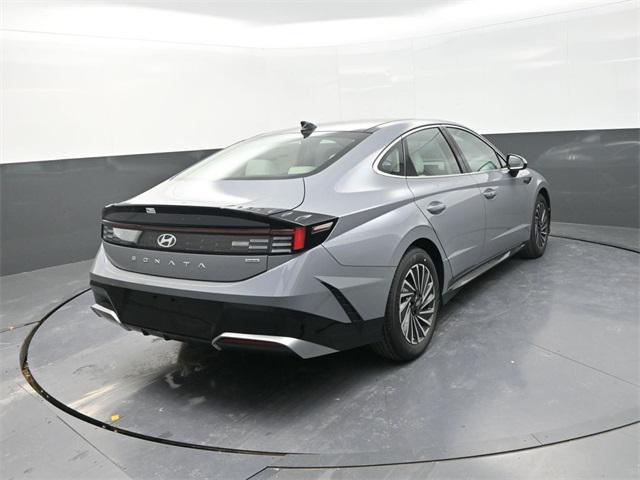 new 2026 Hyundai Sonata Hybrid car, priced at $32,580