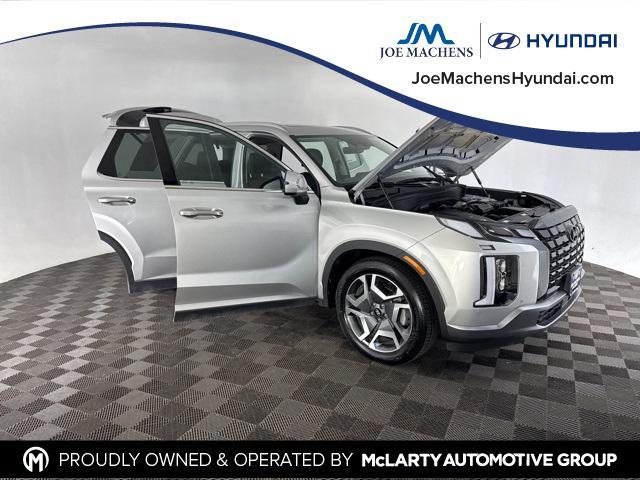 used 2025 Hyundai Palisade car, priced at $38,000