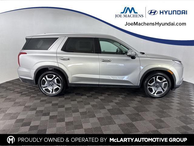 used 2025 Hyundai Palisade car, priced at $38,000