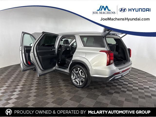 used 2025 Hyundai Palisade car, priced at $38,000