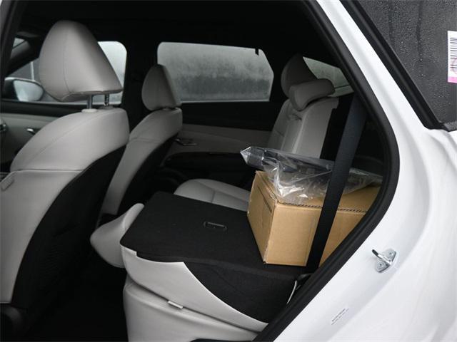 new 2026 Hyundai TUCSON Hybrid car, priced at $40,535