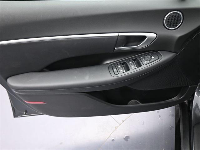 new 2026 Hyundai Sonata Hybrid car, priced at $32,609