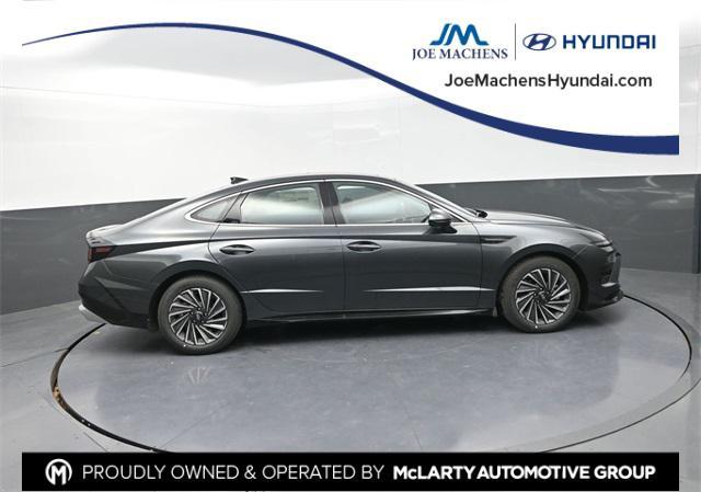 new 2026 Hyundai Sonata Hybrid car, priced at $32,609