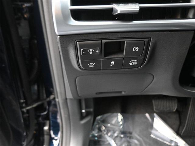 new 2026 Hyundai TUCSON Hybrid car, priced at $32,909