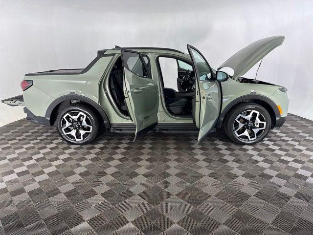 used 2023 Hyundai SANTA CRUZ car, priced at $28,400