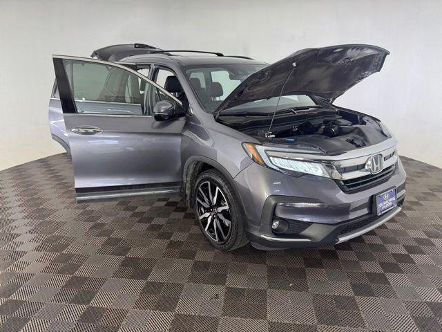 used 2020 Honda Pilot car, priced at $25,587