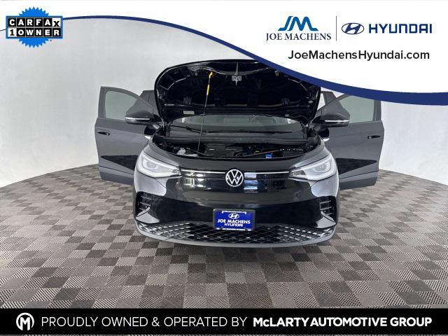 used 2024 Volkswagen ID.4 car, priced at $22,929