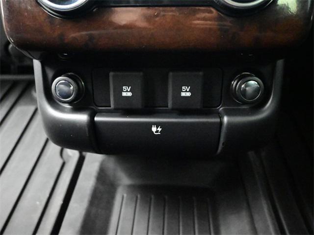 used 2018 Land Rover Range Rover car, priced at $22,777