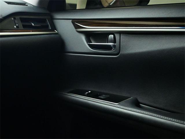 used 2016 Lexus ES 350 car, priced at $19,777