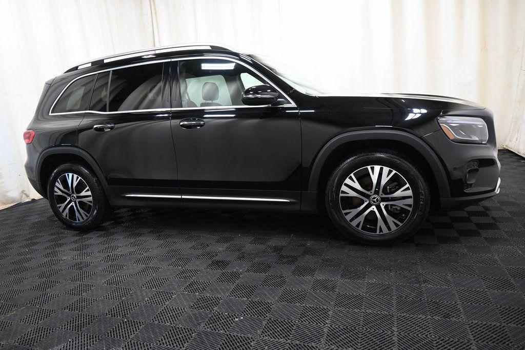 used 2024 Mercedes-Benz GLB 250 car, priced at $31,900