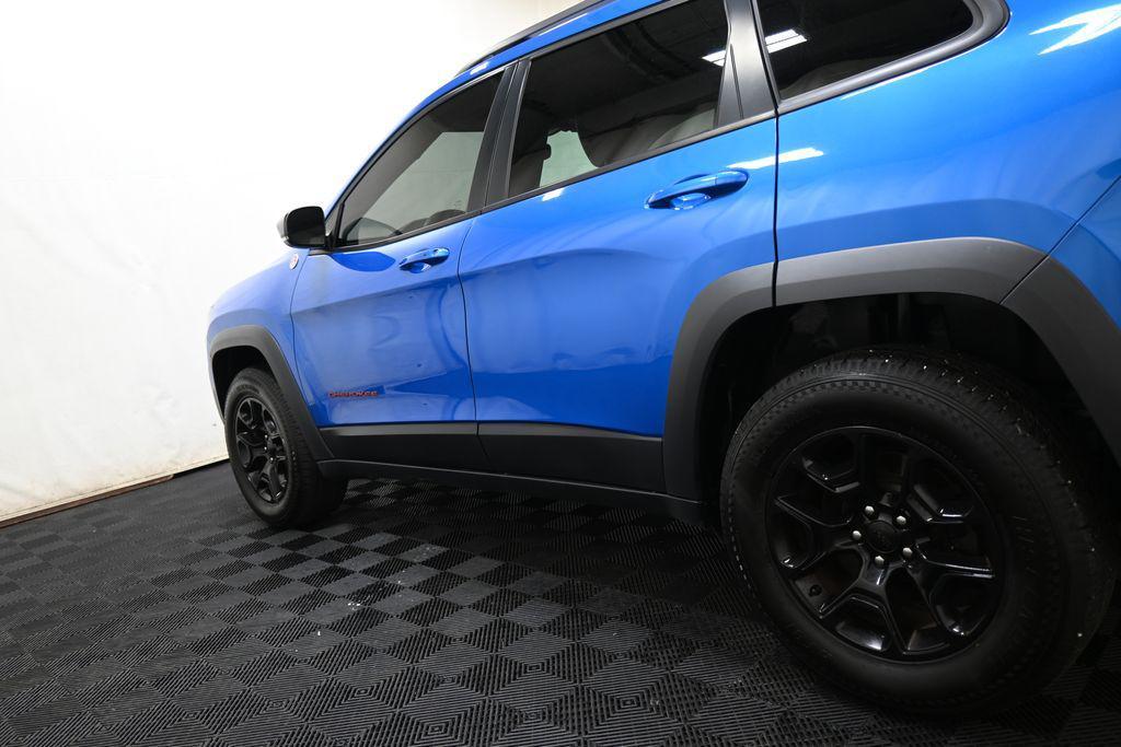 used 2019 Jeep Cherokee car, priced at $16,989