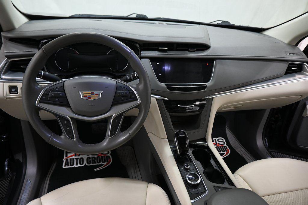 used 2020 Cadillac XT5 car, priced at $26,474