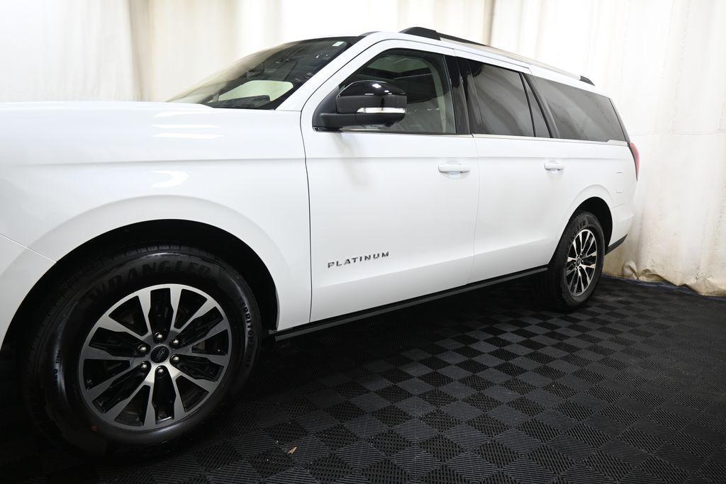 used 2025 Ford Expedition car, priced at $68,989