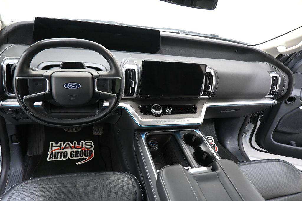used 2025 Ford Expedition car, priced at $68,989