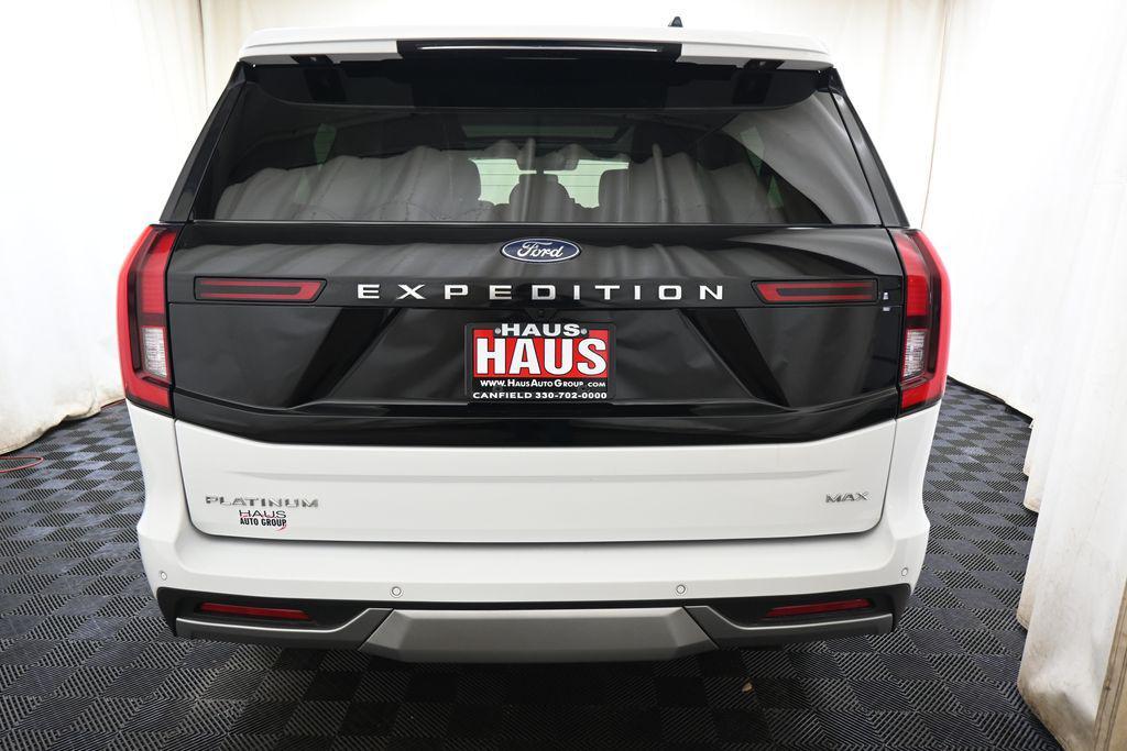 used 2025 Ford Expedition car, priced at $68,989