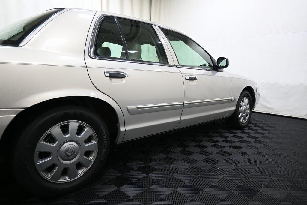 used 2008 Mercury Grand Marquis car, priced at $6,900