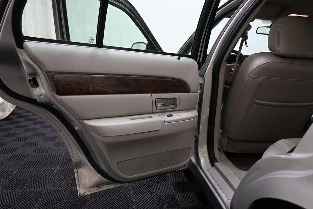 used 2008 Mercury Grand Marquis car, priced at $6,900