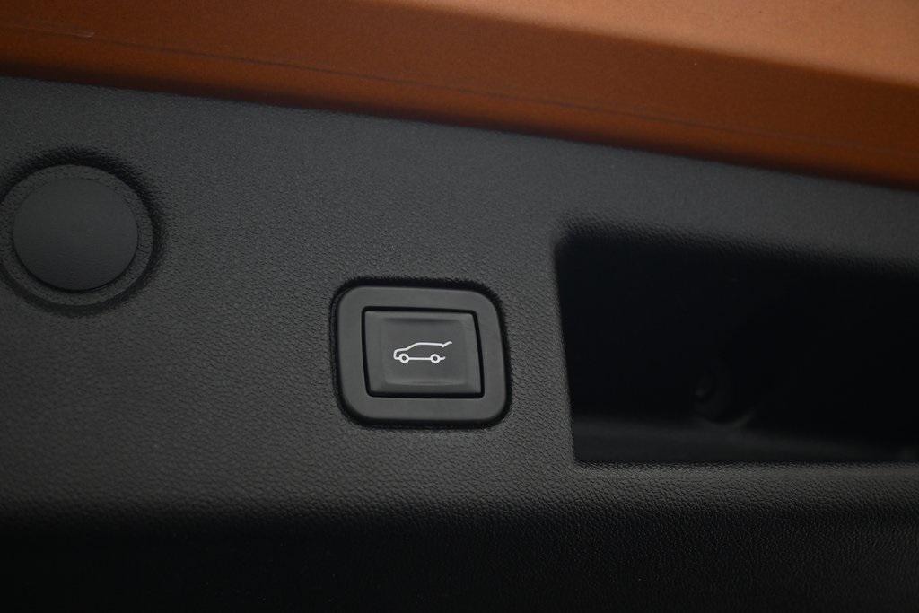 used 2018 Chevrolet Equinox car, priced at $15,989