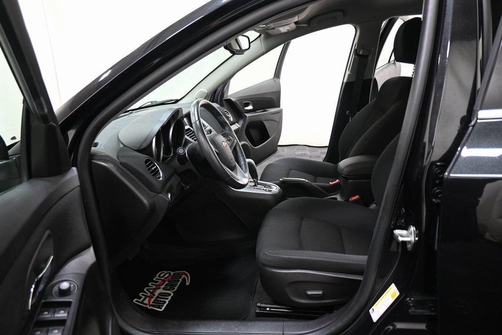 used 2014 Chevrolet Cruze car, priced at $13,989