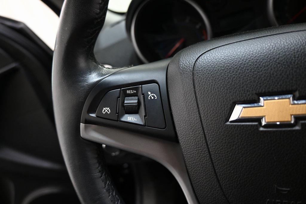 used 2014 Chevrolet Cruze car, priced at $13,989