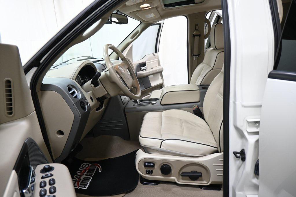 used 2006 Lincoln Mark LT car, priced at $25,900