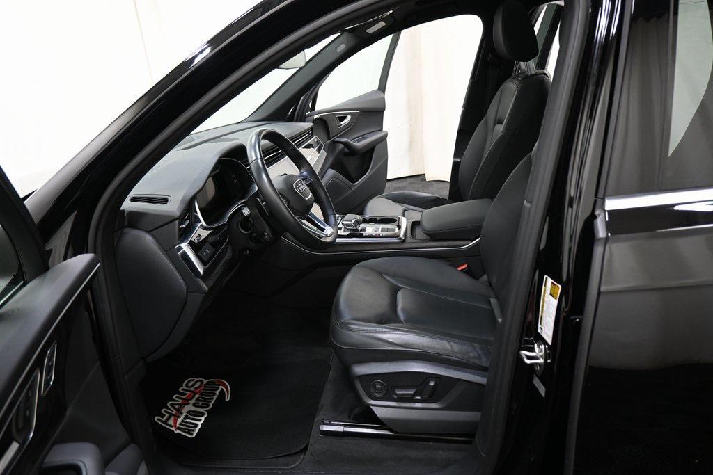 used 2021 Audi Q7 car, priced at $31,900