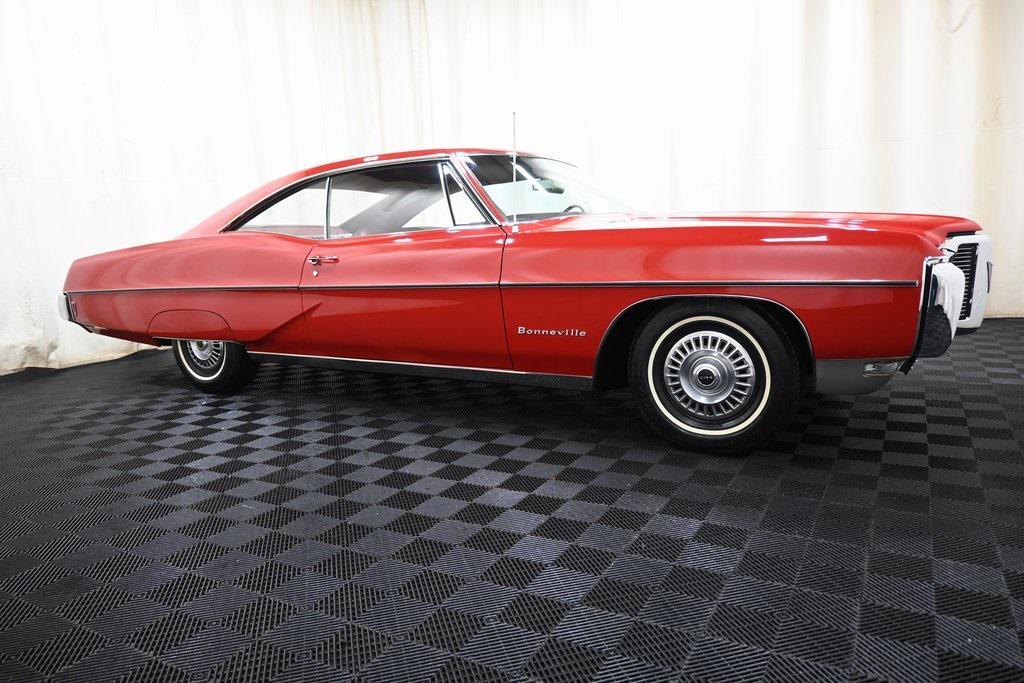 used 1968 Pontiac Bonneville car, priced at $27,989