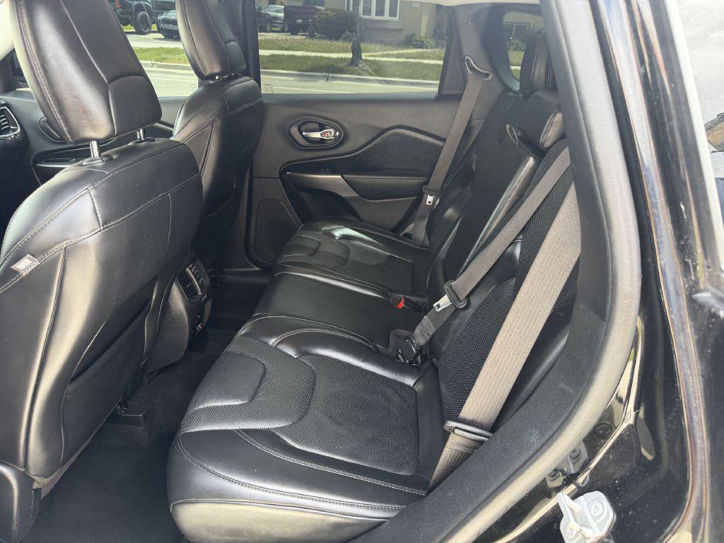 used 2020 Jeep Cherokee car, priced at $12,477