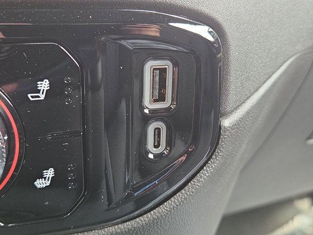 new 2026 GMC Sierra 2500 car, priced at $59,800