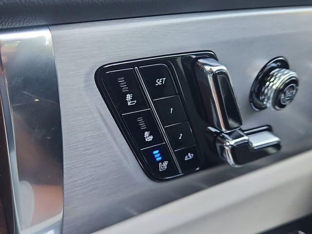 new 2026 Cadillac VISTIQ car, priced at $78,215