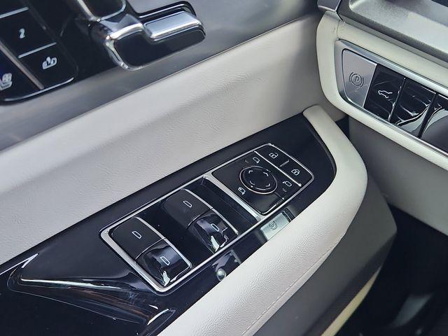 new 2026 Cadillac VISTIQ car, priced at $78,215