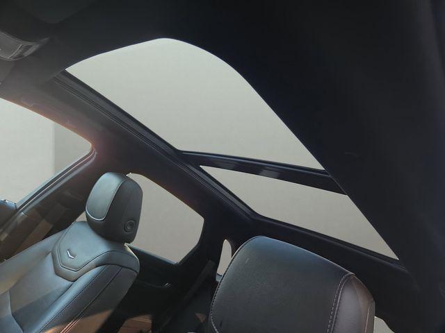 used 2021 Cadillac XT5 car, priced at $26,795