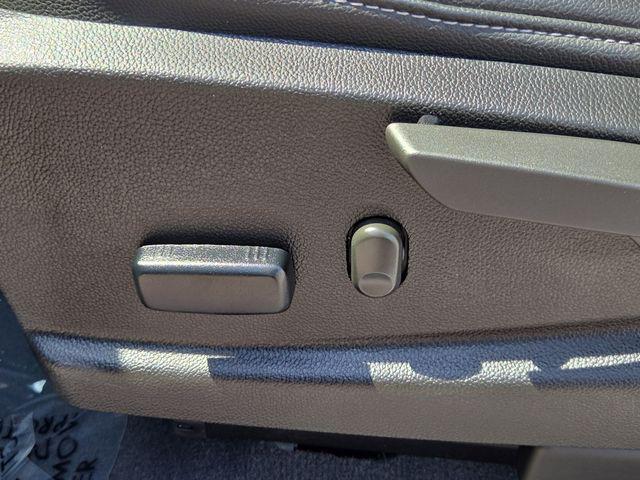 used 2022 GMC Canyon car, priced at $33,195