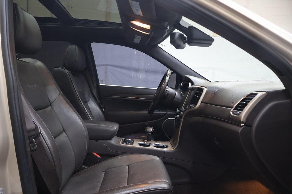 used 2014 Jeep Grand Cherokee car, priced at $14,495