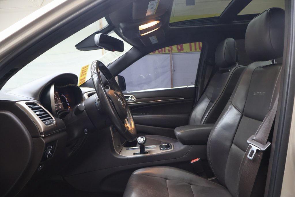 used 2014 Jeep Grand Cherokee car, priced at $14,495