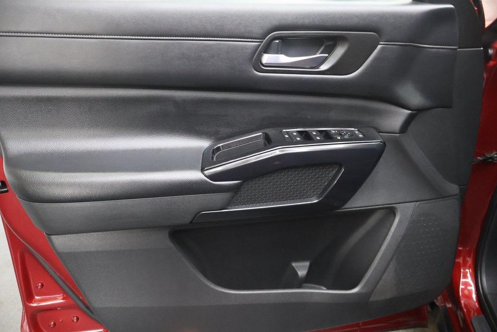 used 2022 Nissan Pathfinder car, priced at $22,995