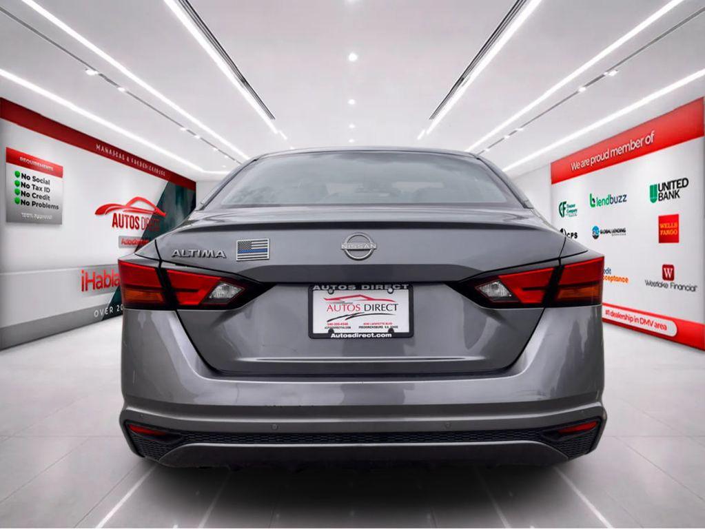 used 2023 Nissan Altima car