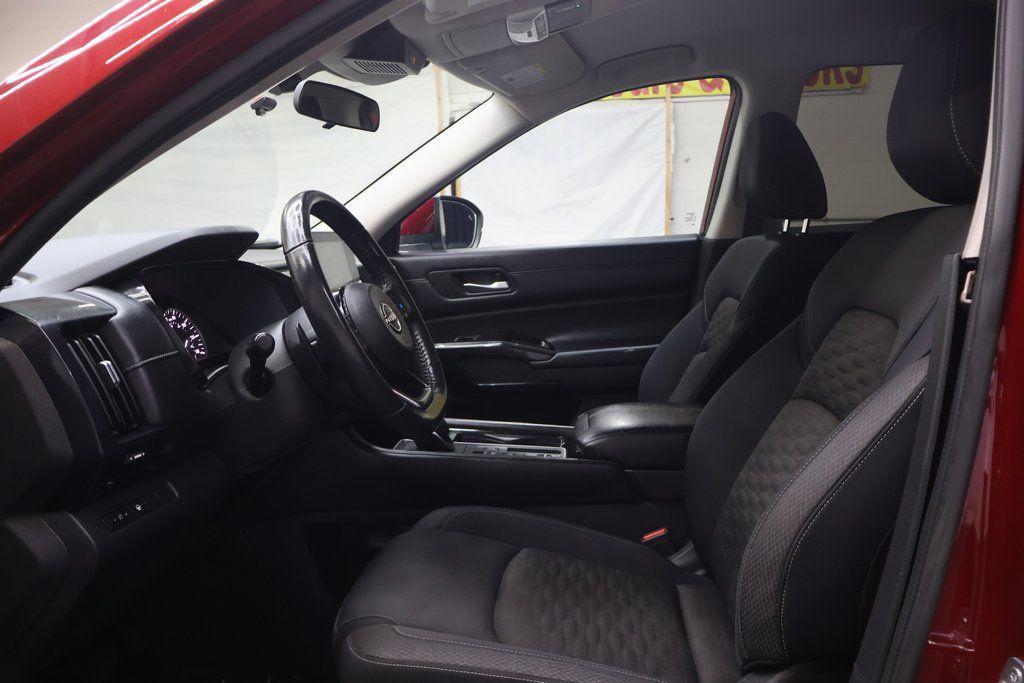 used 2022 Nissan Pathfinder car, priced at $21,995