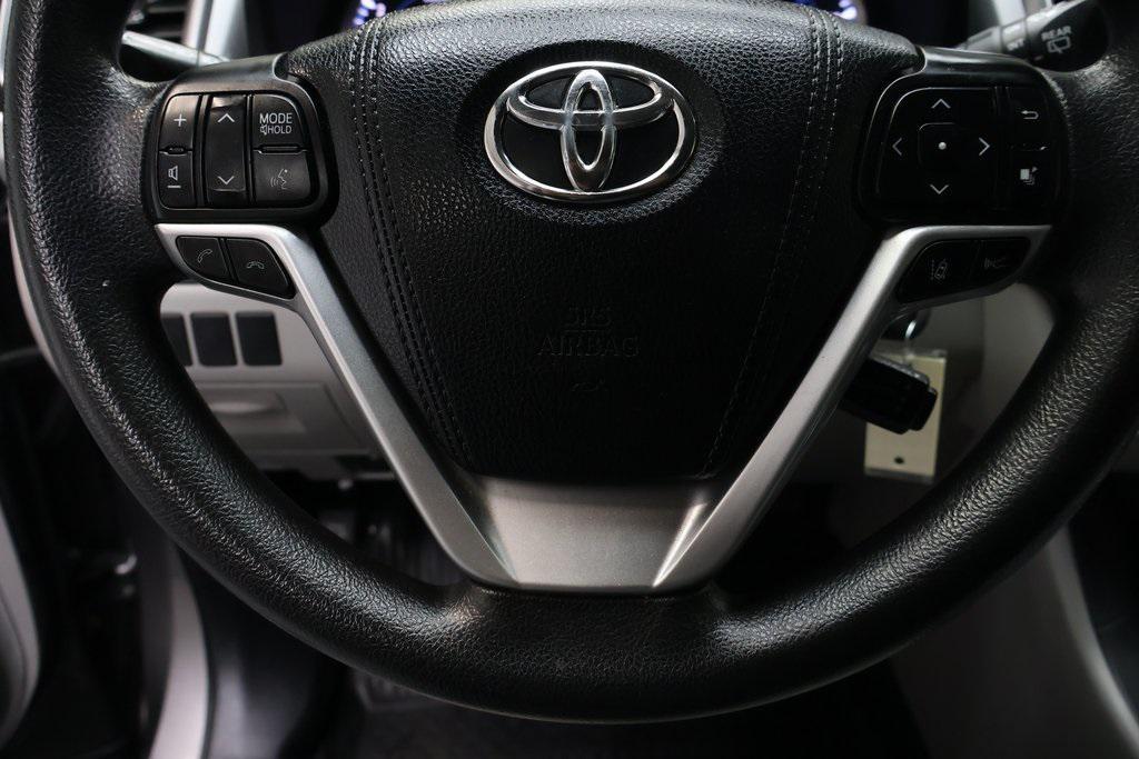 used 2017 Toyota Highlander car, priced at $19,995