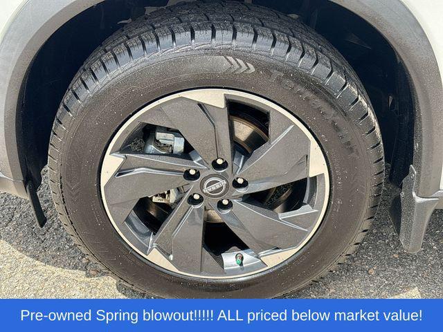 used 2024 Nissan Rogue car, priced at $23,658