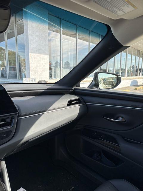 used 2024 Lexus ES 300h car, priced at $42,333