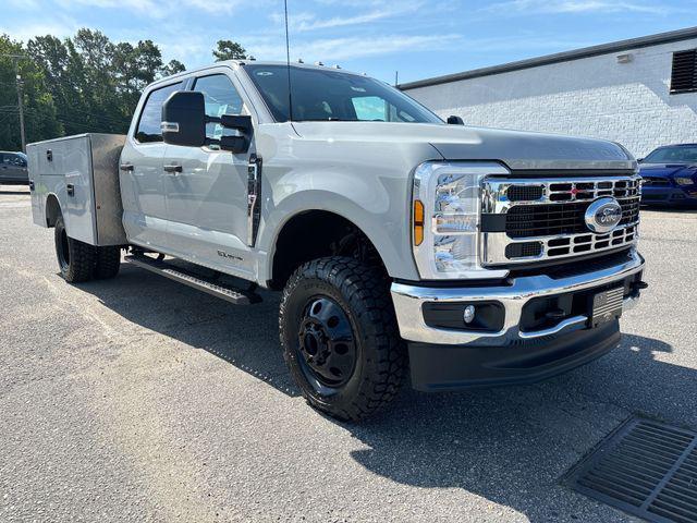 new 2025 Ford F-350 car, priced at $97,398