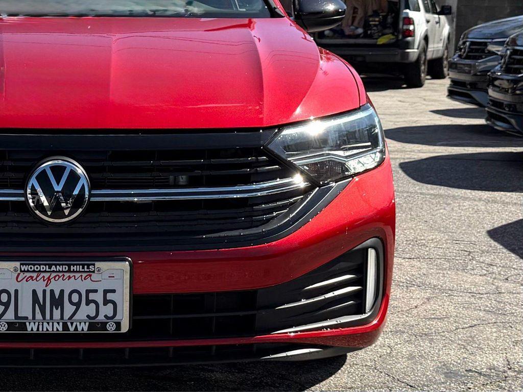 used 2024 Volkswagen Jetta car, priced at $20,515