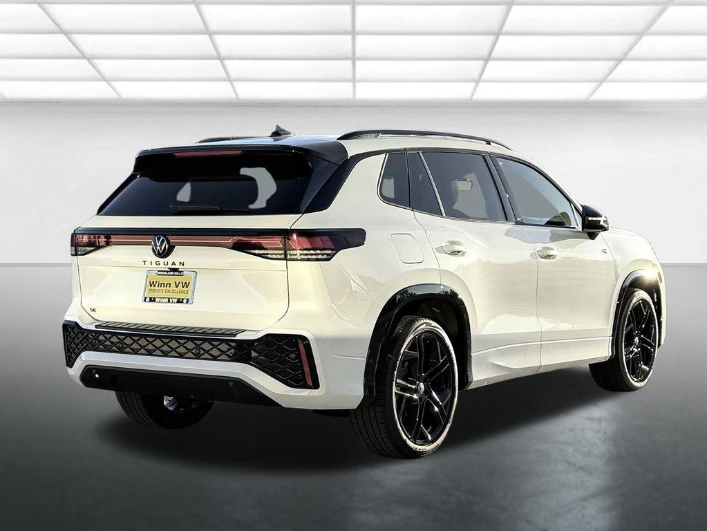 new 2026 Volkswagen Tiguan car, priced at $40,356
