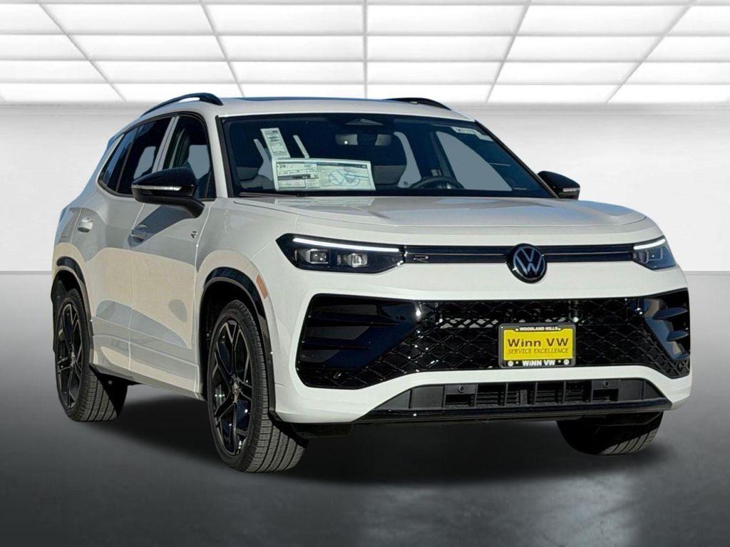 new 2026 Volkswagen Tiguan car, priced at $40,356
