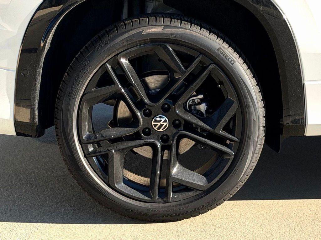 new 2026 Volkswagen Tiguan car, priced at $40,356