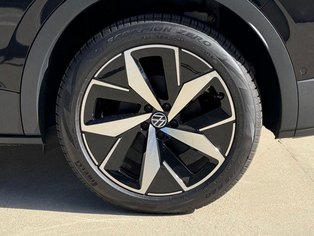new 2026 Volkswagen ID.4 car, priced at $56,366