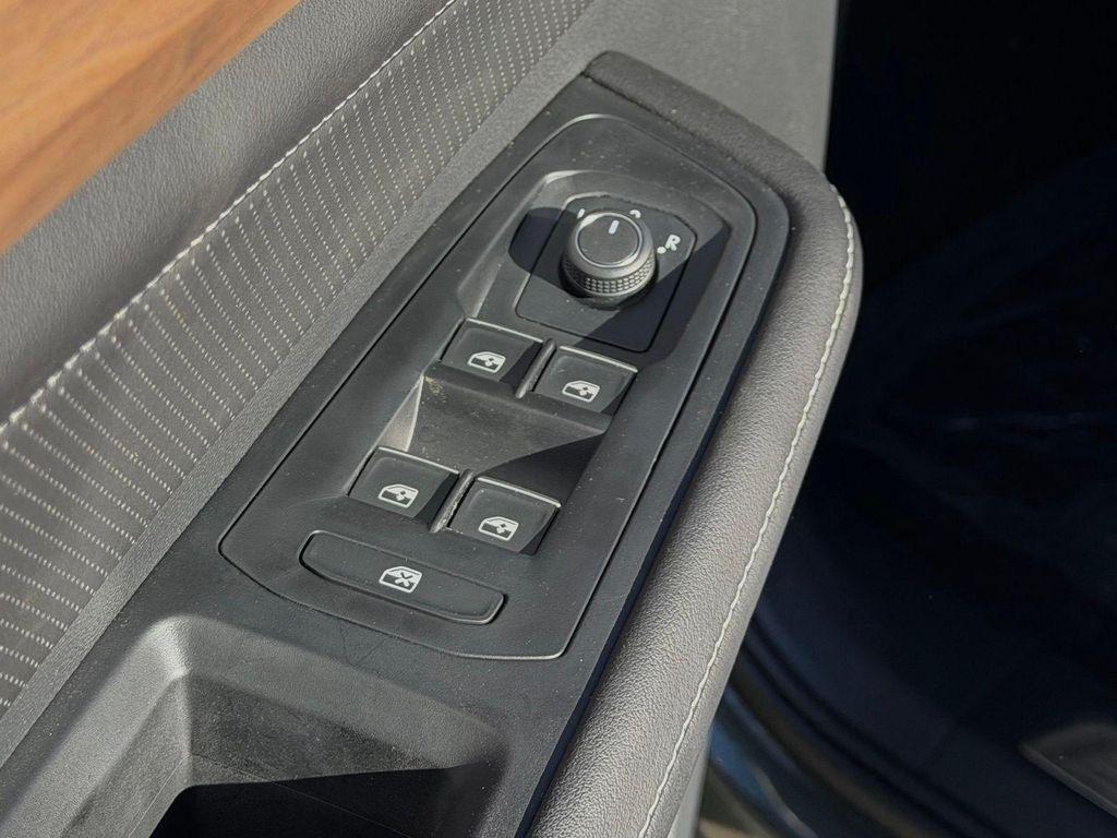 new 2026 Volkswagen Atlas car, priced at $48,255